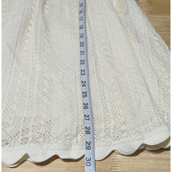 Pomander Place Tuckernuck Mini Dress Small Ivory Crochet Lace Bell Sleeve Boho - Picture 3 of 13